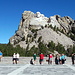 Das berühmte Mount Rushmore Memorial. Eintritt frei aber der Parkplatz kostet $10.