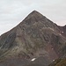 Vor Jahren bin ich auf dem Weg von der Hildesheimer zur Siegerlandhütte auf diesen pyramidenartigen Berg gestiegen.