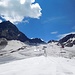 Blick von der Station Eisgrat (2850 m) auf den Schaufelferner.<br />Gut zu sehen die Gletscherschutzmaßnahmen durch Vliesabdeckung