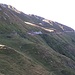 <b>Dopo l’Alpe di Sorescia affronto l’ultima lunga salita di giornata, che mi porta al panoramicissimo Passo Scimfüss (2241 m): la quota più alta della gita. </b>