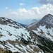 Blick vom Kareck zum Oberen Risskopf, dem zweiten Gipfel der Tour, und zum Krottenkopf
