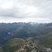 Blick Richtung Maighelshütte auf dem Gipfel