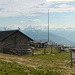 panorama sull'alpe Mognone e le cime verso sud/ovest.
  da sx:gruppo del gesero, p.zo cicogne, San Iorio Camoghe e Tamaro