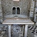 L'altare di Santa Maria delle Grazie, notare il pavimento musivo. 