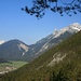 Blick zurück nach Scharnitz, rechts die Arnspitze, hinten lugt die Hohe Munde hervor