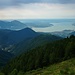 Beim Aufstieg zum Monte Todano schaut man hinunter zum Lago Maggiore.