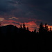 Dafür gibts einen dramatischen Sonnenuntergang - optimal zu fotografieren vom Herrenwaschraum der Mödlinger Hütte :-)