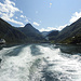 Das Sightseeing Boot führt und über den Geirangerfjord