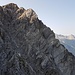 Die Karlesspitze verfügt über einen krassen Ostgrat