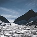 Oberaarhorn über dem Gletscher. Mal schauen ob es mit dem Gipfel dieses Jahr noch was wird