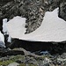Der Lawinenschnee im Kitteldalen überstand den Sommer obwohl er nur auf 1000m liegt.