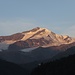 Früh am Morgen funkelt die Zufallspitze in der Sonne (der Cevedale verbirgt sich dahinter).