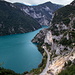 Später bin ich weiter nach Montenegro gefahren, meinem Lieblingsland auf dem Balkan. Hier der Blick auf den langgestreckten Stausee Pivsko jezero. Wenigstens bessert sich das Wetter jetzt so langsam.