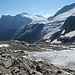 Rück- und Hinüberblick oberhalb des Gletscherrandes zu Susten- und Gwächtenhorn