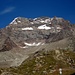 Lagginhorn mit dem kleinen Gletscher in der Bildmitte und den Weissmieshütten
