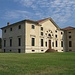 Il retro di Villa Pojana, progettata da Andrea Palladio nel 1549 per la famiglia Pojana. Dal 1996 fa parte del Patrimonio UNESCO assieme ad altre ville della zona.