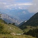 Aussicht vom Greppon Blanc (2193m) ins Rhonetal vorbei am La Seya (2182m).