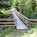 Pont sur le gouffre de Tsarein. Visiblement construit pour le bétail.