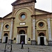 La chiesa di San Sebastiano, fu iniziata nel 1500. Nel 1866 - 67 venne restaurata, nell'occasione la primitiva bellissima facciata adorna di stucchi e cotti e con le armi della famiglia Ferrero venne sostituita dall'attuale, discutibile opera del geometra Andrea Bona di Vercelli.