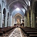 Interno del Duomo con le decorazioni neogotiche opera di Giovanni Galliari.