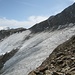 In der Abstiegsflanke, Blick nach Süd-Südost (Geh-Richtung nach links unten, Ost oder teilweise sogar Nordost, um einen Bogen um diesen Gletscher zu machen)