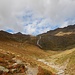 Auf der Höhe der Heinkaralm, bei etwa 2100 Metern, erreicht man ein Plateau, hier macht der Schrentebachfall Eindruck, der von weiter oben über eine Steilstufe stürzt. 