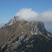 Der Gipfel des Aggensteins steckt in Wolken