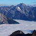 Brunnistock (2952m):<br /><br />GiIpfelaussicht über den Hochnebel vom Reusstal zum Oberalpstock / Piz Tgietschen (3327,8m). Die Tour auf diesen herrlichen Berg liegt inzwischen auch schon ganze 18 Jahre zurück: [http://www.hikr.org/tour/post662.html]