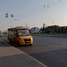 Marschrutka, ein weit verbreitetes Verkehrsmittel in den Randbezirken der Großstadt Kiew. Die Fahrt damit ist schon sehr speziell: eng, im Sommer heiß und nach Bezahlen des Fahrpreises bekommt man das Wechselgeld via "Stille Post" bis auf den lezten Griwna genau zurück.