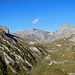 La Seya (2182 m),<br />Blick nach Nordwesten, in der Bildmitte verläuft der Wanderweg über Euloi zum Col de Fenestral
