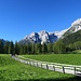 Start Richtung Fischleintal in einen herrlichen Tag. Bis zur Drei Zinnenhütte standen 3 1/2 Std. angeschrieben, aber dorthin wollten wir erst am nächsten Tag aus anderer Richtung 