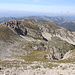 Monte Terminillo - Ausblick am südwestlichen Gipfel. Zu sehen ist u. a. die etwa nordwestlich gelegene Cima di Vall'Organo, die wir später noch besuchen. 