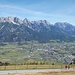Blick nach Saalfelden und zu Bergen der Berchtesgadener Alpen