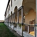 Il portico a colonne binate del castello di Gambolò.