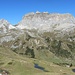 Das Formarin Rothorn wirkt geradezu winzig im Vergleich zur Roten Wand
