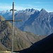 Croce di legno poco sopra l' Alpe Lavorerio