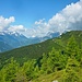 Schöne Blicke in Richtung Arlberg tun sich auf. Links Verwall, rechts Lechtaler Alpen.