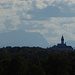 Kloster Andechs, im Hintergrund die Zugspitze