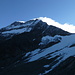 ...im Osten drückt dagegen die Bise Quellwolken ausgerechnet an den geplanten Lagginhorn S-Grat