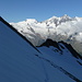 Querung des oberen Hohlaubgletscher auf einer guten Spur: hinten über dem Geissrück nochmals Südlenz, Dom, Täschhorn und Alphubel
