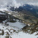 Tiefblick vom WSW-Grat hinunter zum Lagginhorngletscher und nach Hohsaas