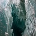 Unten in einer Gletscherspalte