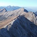 Blick von der Upsspitze über den westlich gelegenen Teil des Danielkamms; im Vordergrund mein letztes Gipfelziel des Tages.