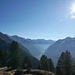 Ein Blick ins tief eingeschnittene Pitztal.<br />