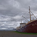 Erstes Stahlschiff in Island, 1912 erbaut und 1981 hier abgestellt.