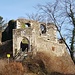 Ruine Hohenberneck, hier findet sich ein sonniges, windstilles Plätzchen für eine kurze Pause