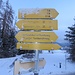 Wegweiser am P Grünberglift, Obsteig-Finsterfiecht. Es ist mindesten so kalt, wie es das Schild erahnen läßt.