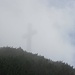 Gipfelkreuz im Nebel