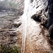 Der Wasserfall von fern.