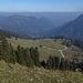 Tiefblick zur Pfrontner Alpe / vista in giù sul Pfrontner Alpe